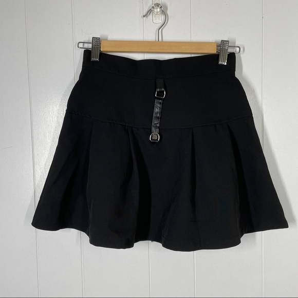 Unbranded Black Zip Front Buckle Accent Mini Skirt Medium - Picture 2 of 6